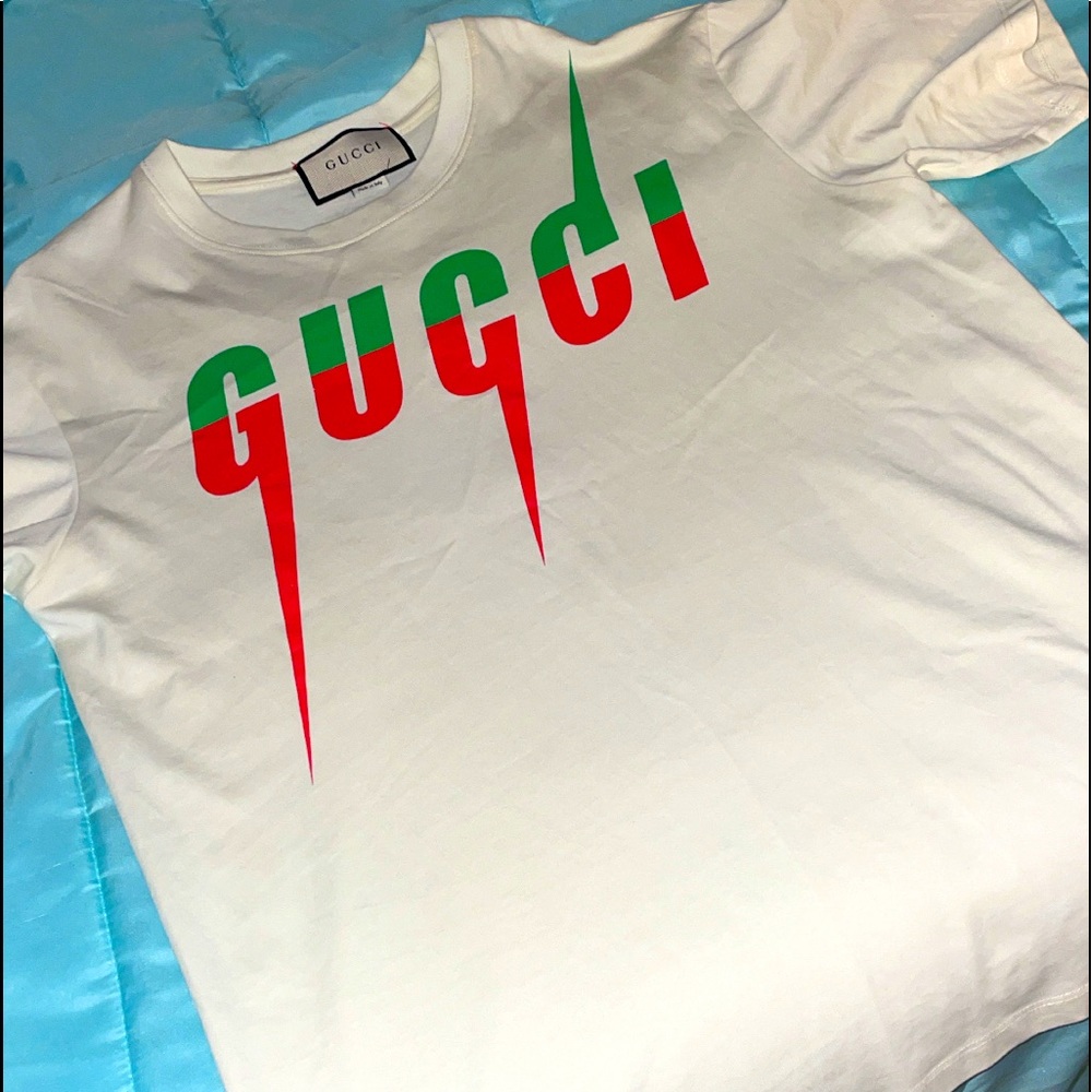 Gucci T shirt Large